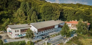 Хижа "Бунтовна"