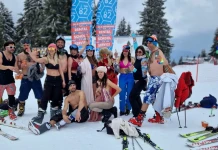 С парад на ски по бански на Пампорово посрещнаха пролетната ваканция