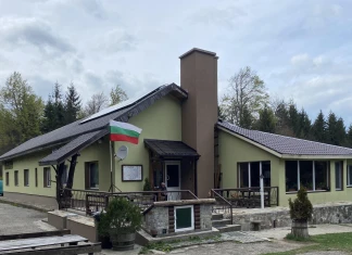 Хижа "Партизанска песен"