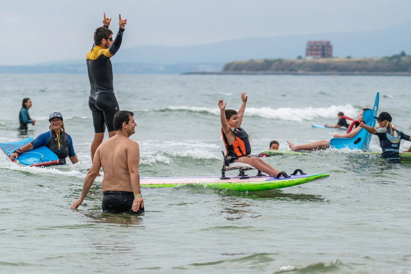 Инициативата "YES, СърФ!"