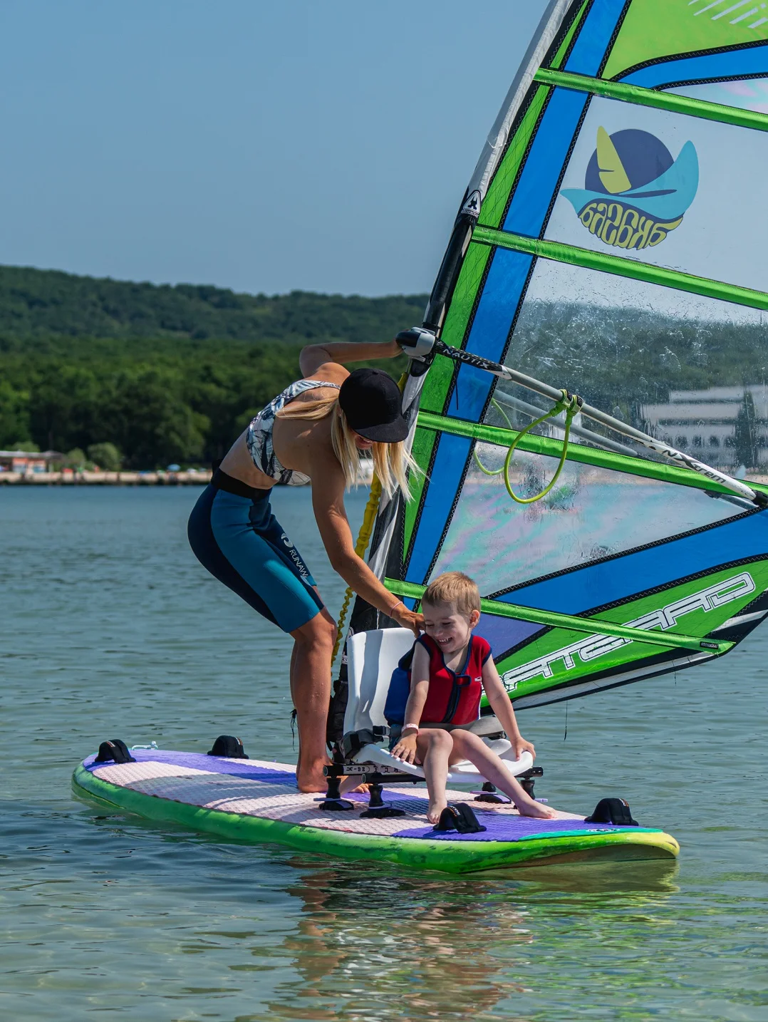 Инициативата "YES, СърФ!"