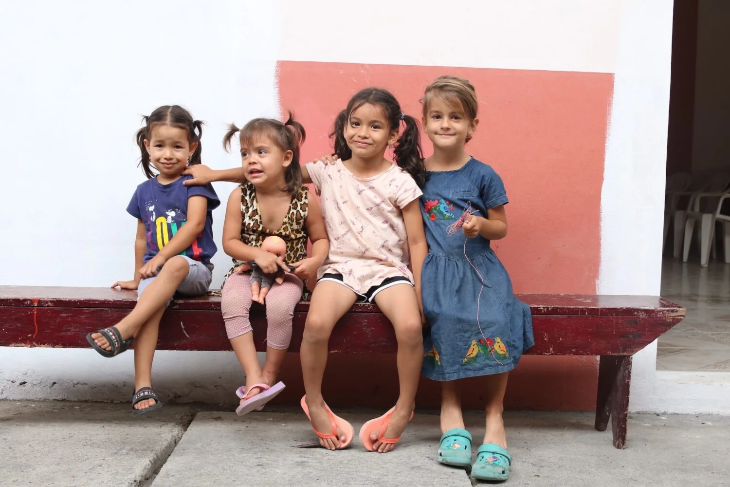 Ева с приятелки. Еквадор