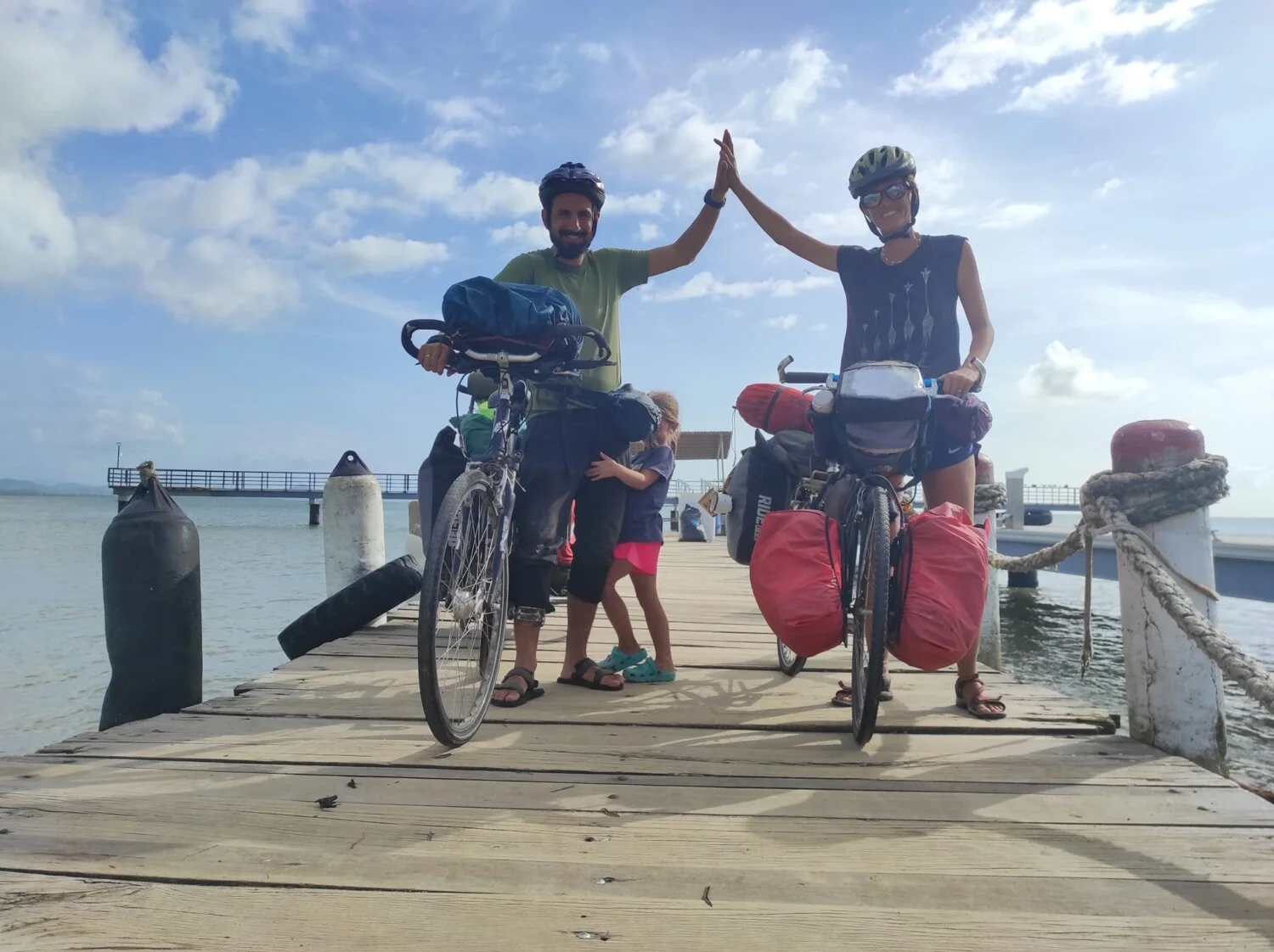 Поздрав за пристигането ни е в Колумбия по море