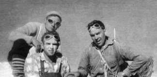 Цанко Бангиев – една от легендите на българския алпинизъм Аврам Аврамов (малко по-високо,) Цанко Бангиев, в средата и Енчо, след изкачване на вр./ снимка: Г. Атанасов