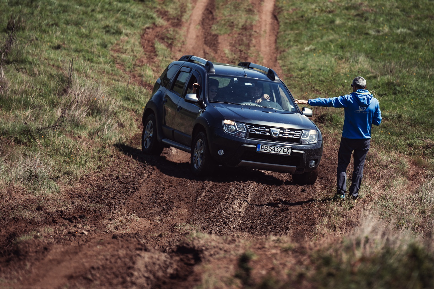 Duster 2024: среща на Dacia Duster Adventure Club