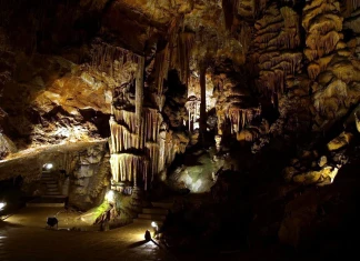 Пещера Съева дупка