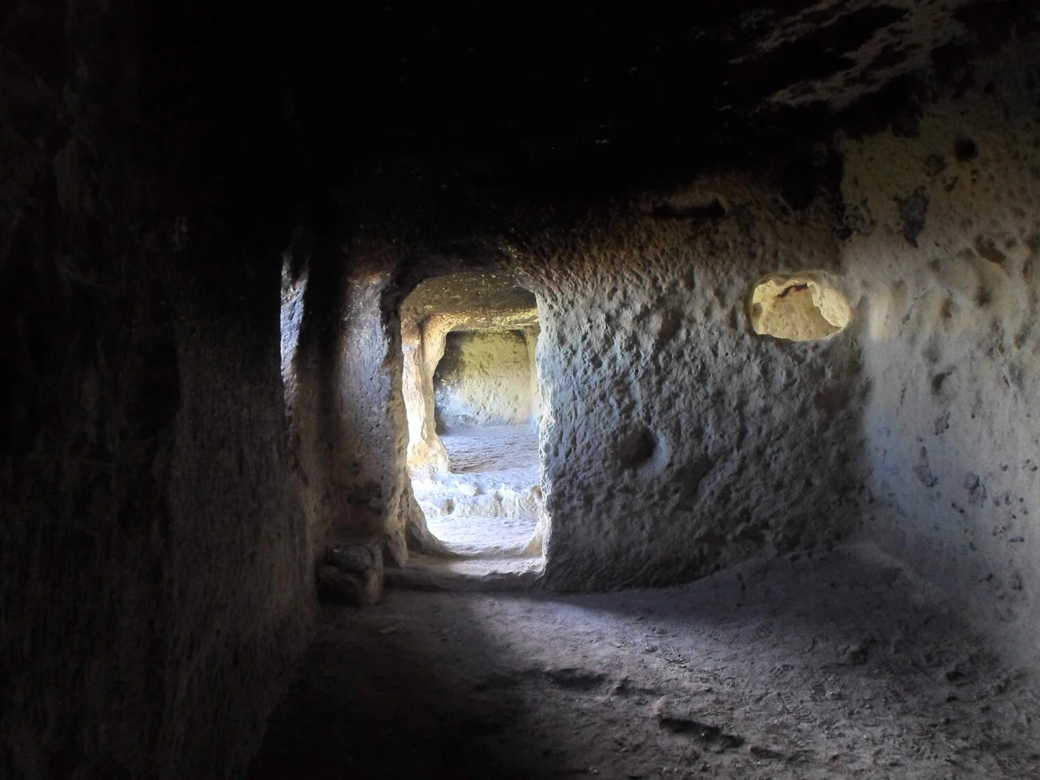 hankrumovski skalen lubomir stamatov