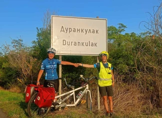 Незрящият Виктор Асенов измина 770 км с колело