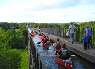 С каяк по акведукта Понсисилт