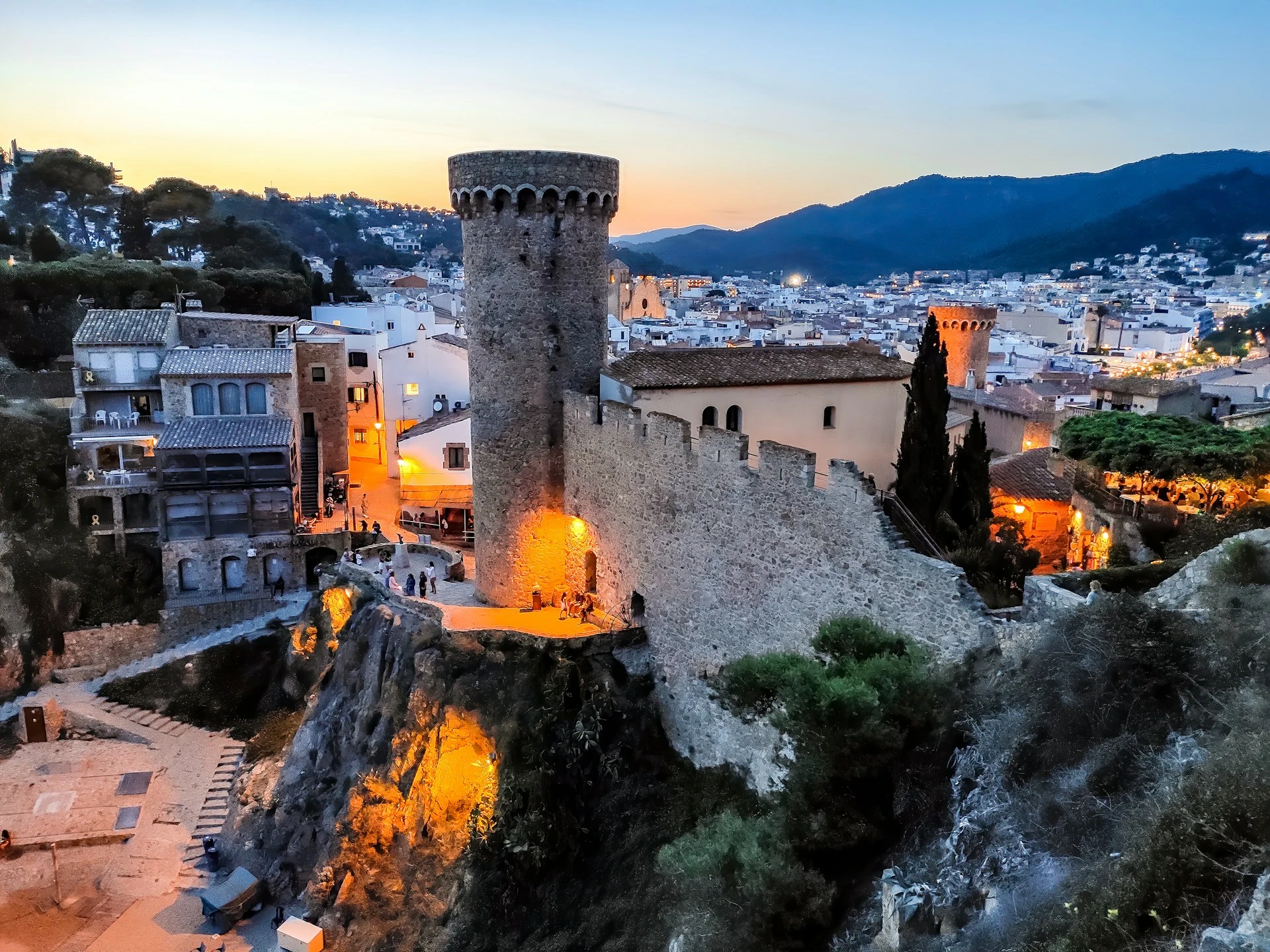 1 Tossa de Mar Joshua Kettle Unsplash