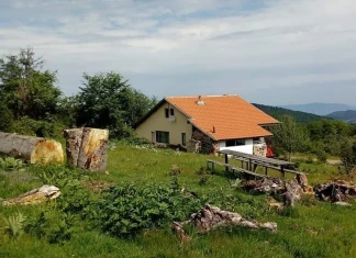 Хижа „Стражата“