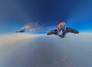 Себастиан Алварез, уингсют