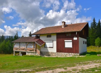 Хижа „Пашино бърдо“