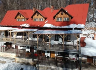 Хижа „Средногорец“