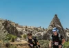 Ултрамаратонец с един крак завърши 120 км на Marathon Des Sables в Кападокия Пиер Боржела и Лео