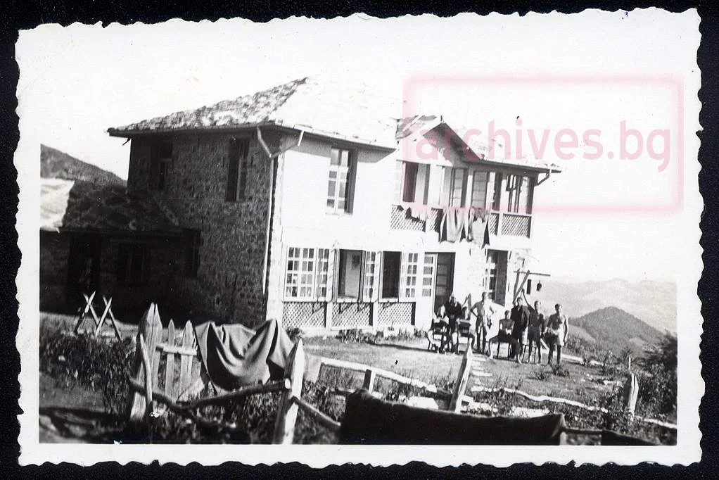 Историята на хижа „Амбарица” - стара