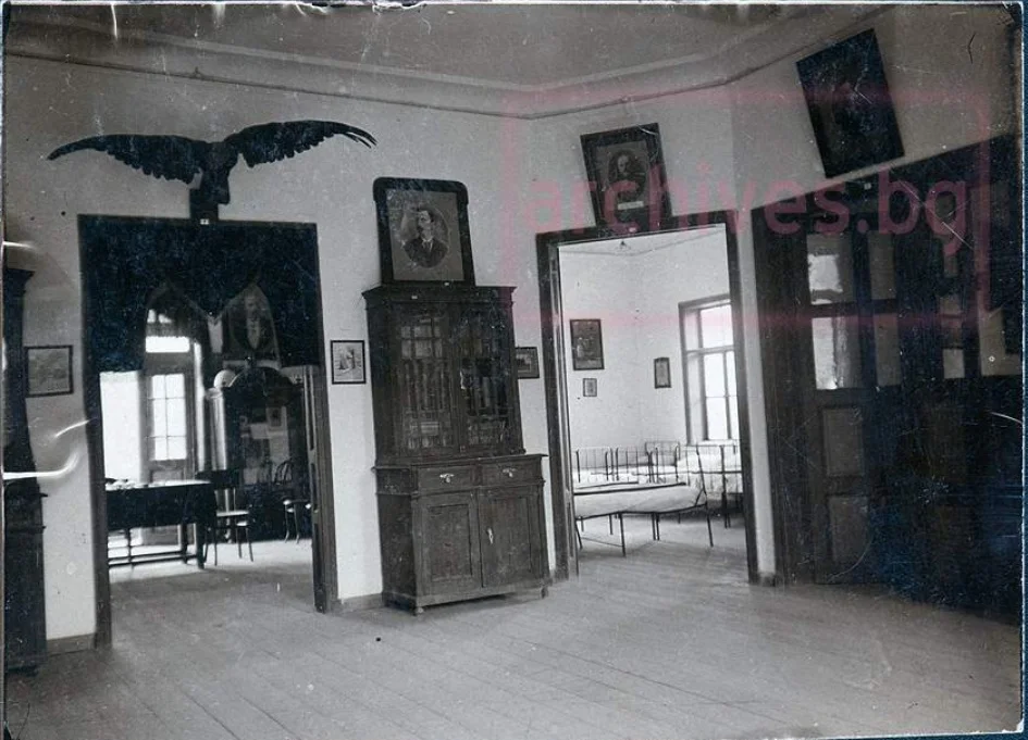 Салонът на хижа „Трапезица“, 1928 г.