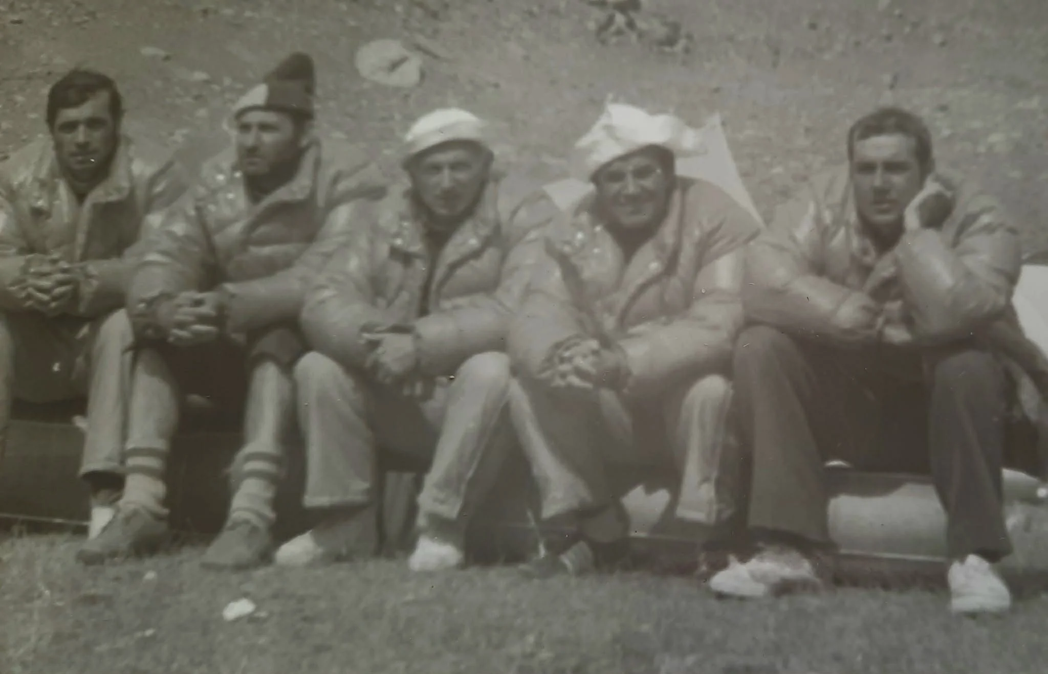 Васил Стойчев, по средата