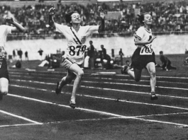 Бети Робинсън: от самолетната катастрофа до олимпийското злато Бети Робинсън - първата олимпийска шампионка за САЩ