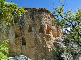 Светилищата в България: Глухите камъни Gluhite kamani Maria Nalbantova