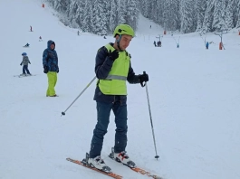 Виктор Асенов се качи на ски