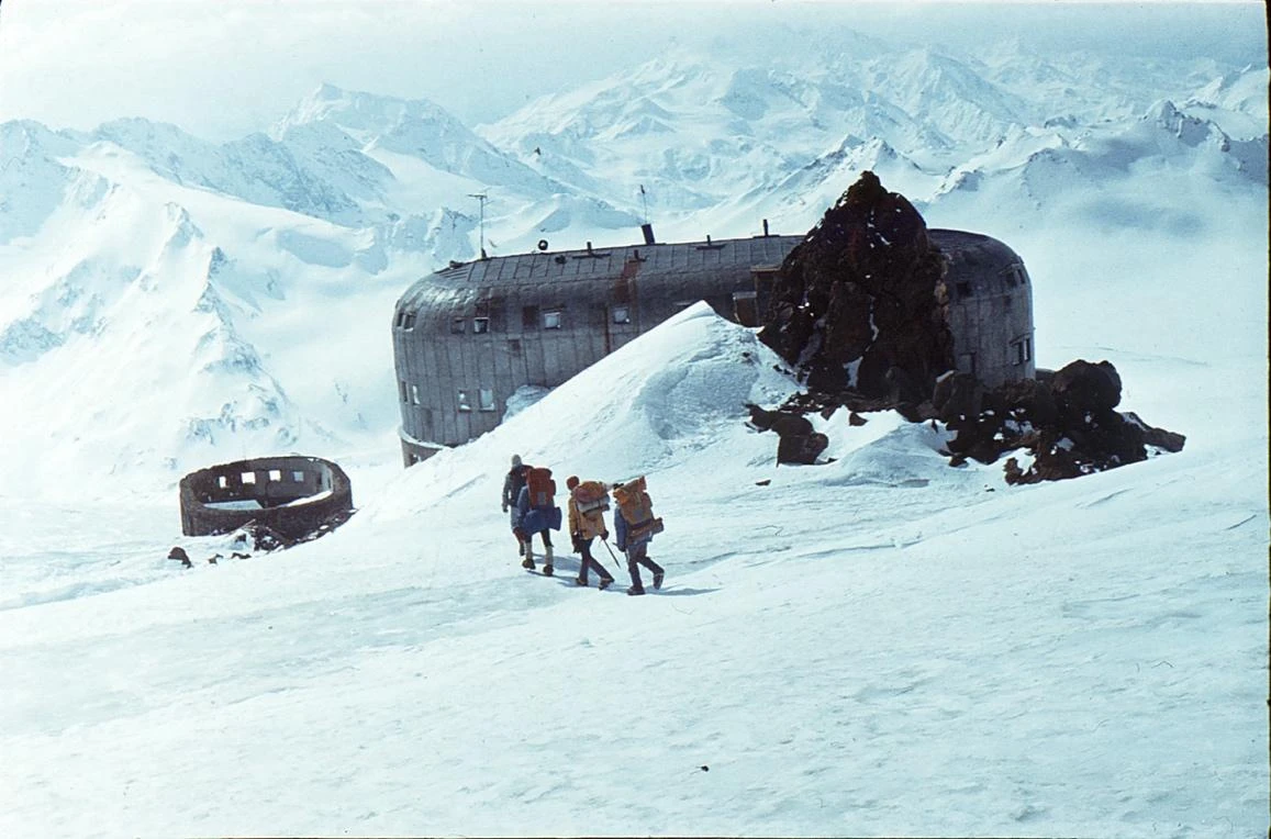 Слизане към Приют 11 (Кавказ ’83 – лагер-сбор за „Еверест ’84“)