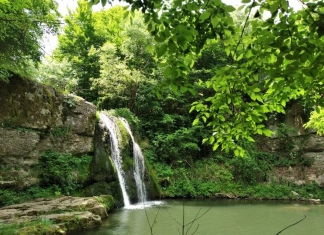 Иваниловски водопади