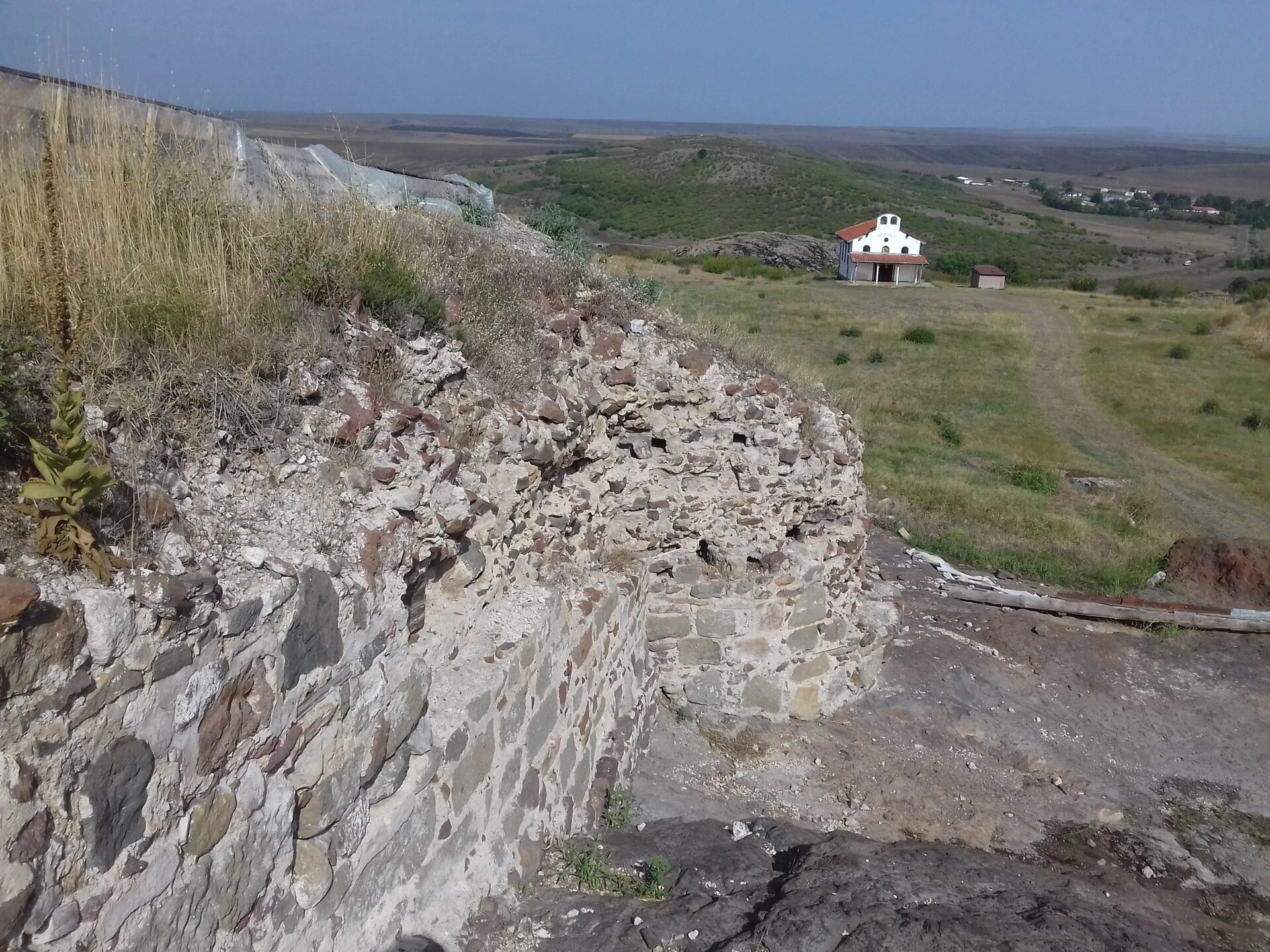 Крепост Русокастро