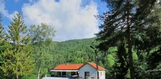 Хижа „Бодрост“ Хижа „Бодрост“