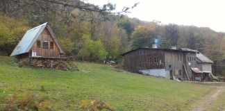 Хижа „Ски база Грамадлива“