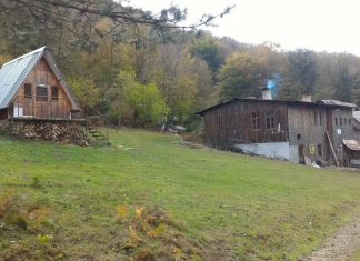 Хижа „Ски база Грамадлива“