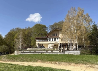 Хижа „Свежен“