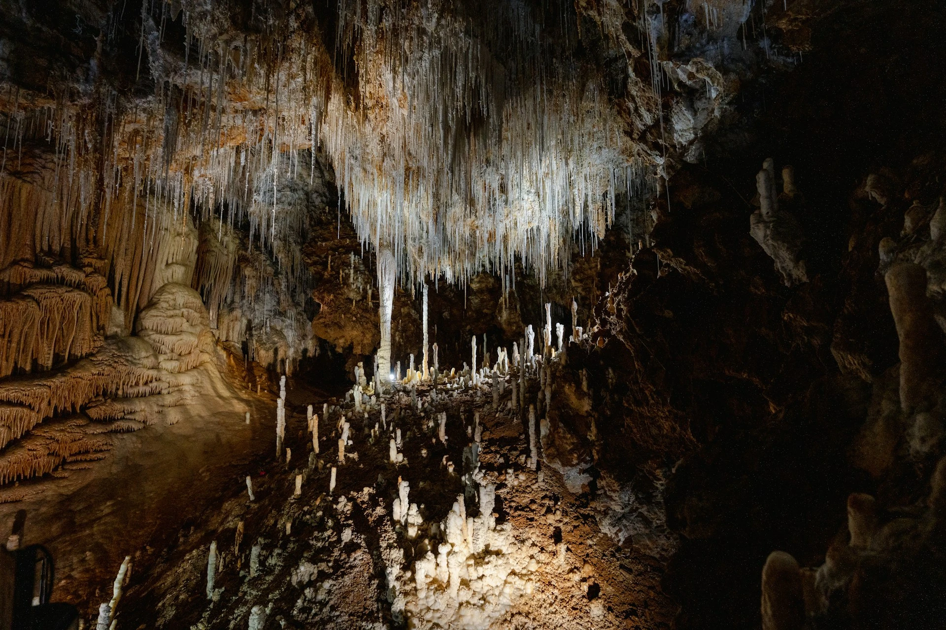 Пещера Grotte de Clamouse, Франция