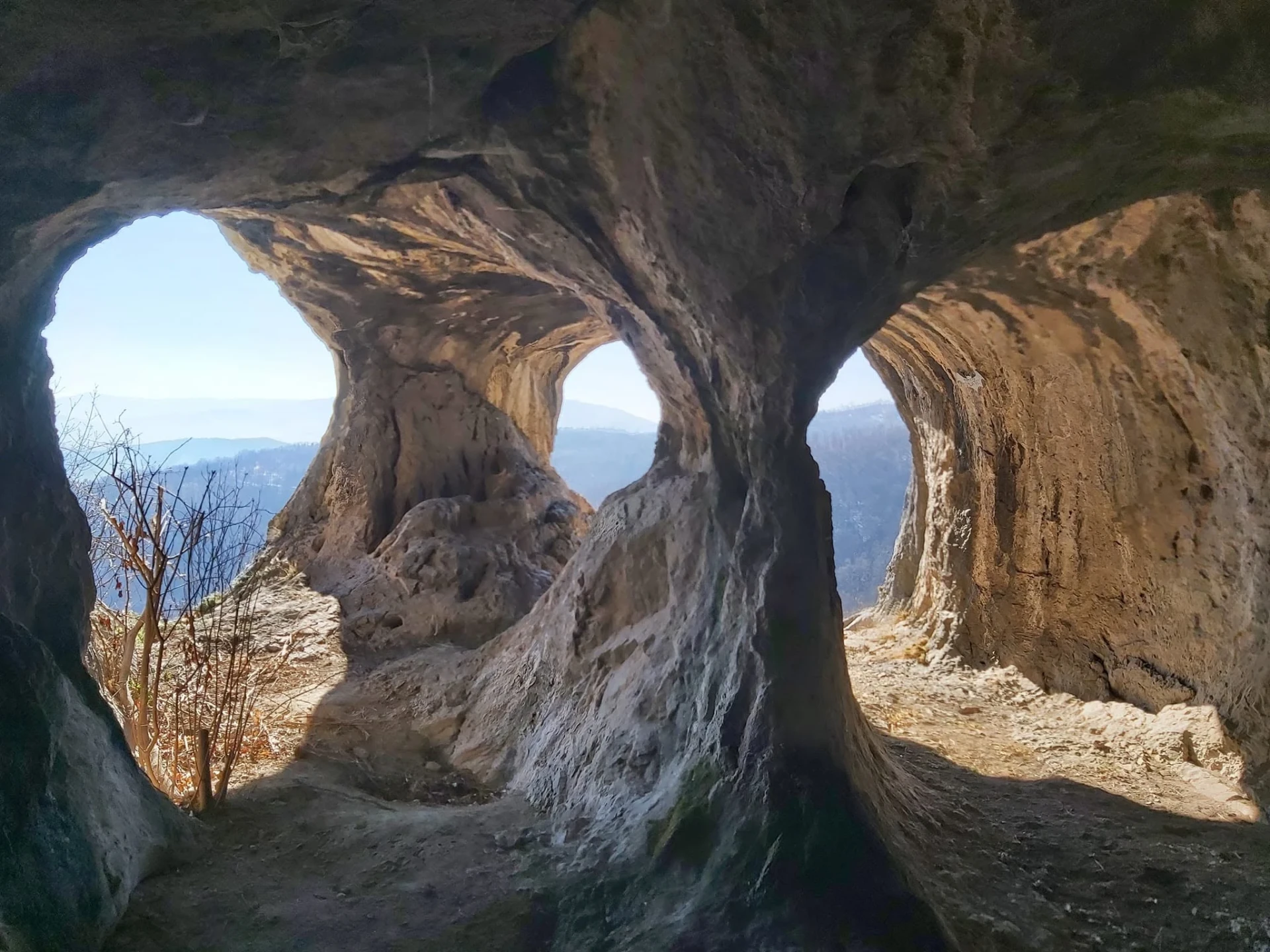 Пещера Очите, Липница