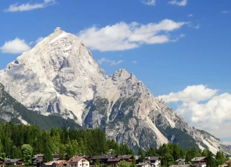 Le Graal Cortina